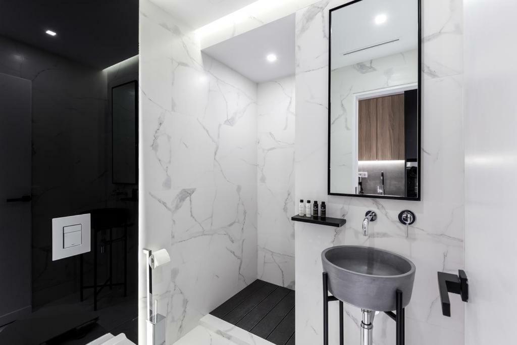 O&o Group Syntagma Elysan Urban Apartment *