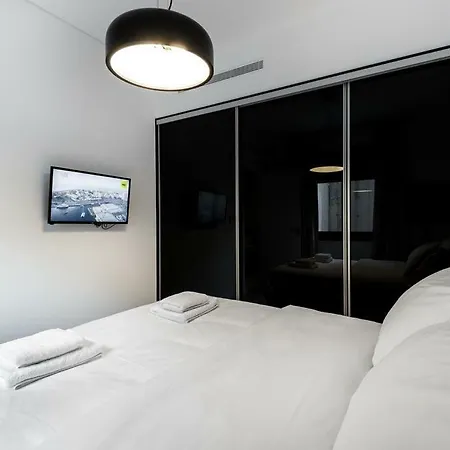 O&O Group Syntagma Elysan Urban Stays Athens Exterior photo