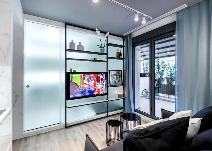 O&O Group Syntagma Elysan Urban Stays